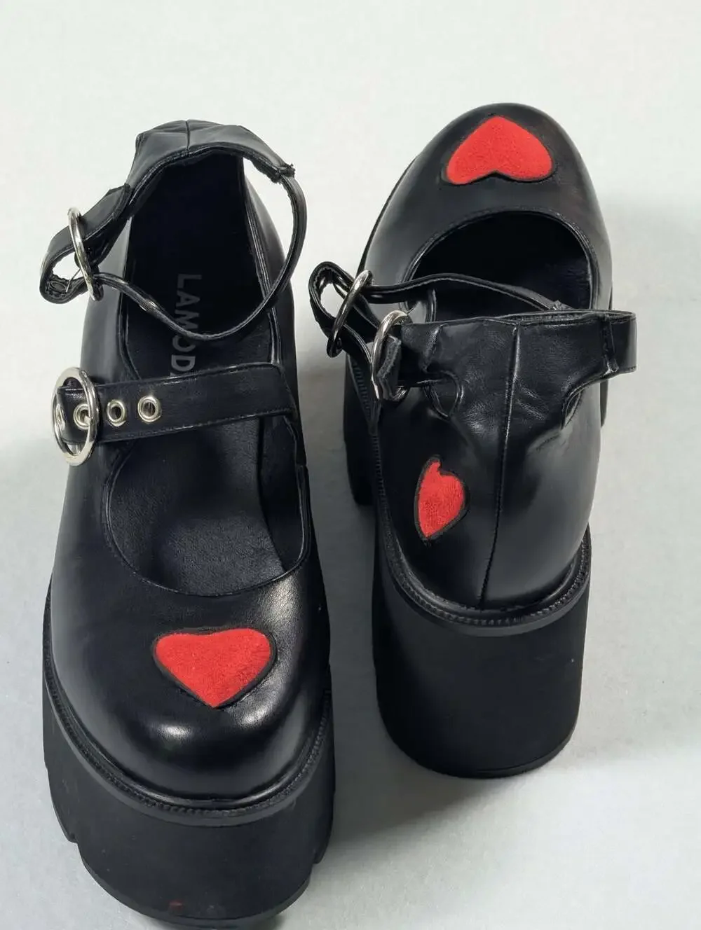 LAMODA Rosey Love Chunky Platform Mary Jane Shoes with Red Heart  Sz 5